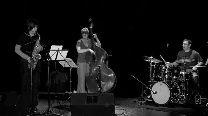 Géraldine Laurent trio