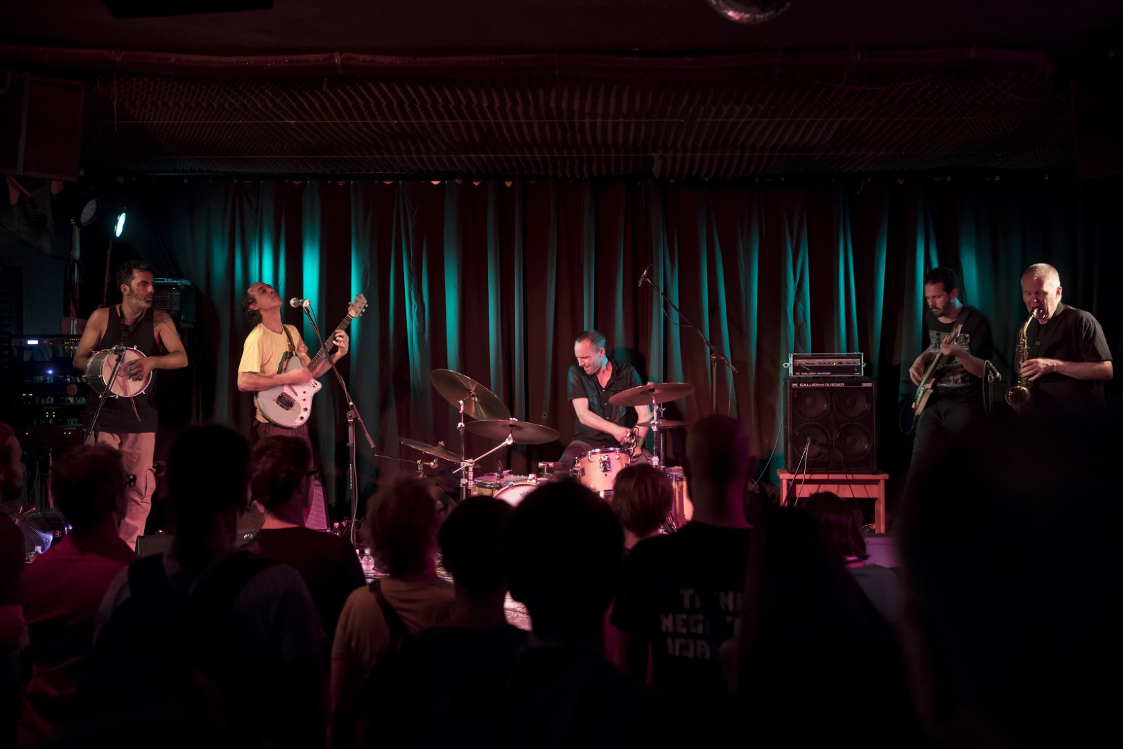 Baïne d'octobre : The Bridge #2.4 : Morphose I Paal Nilssen-Love : New Brazilian funk 
