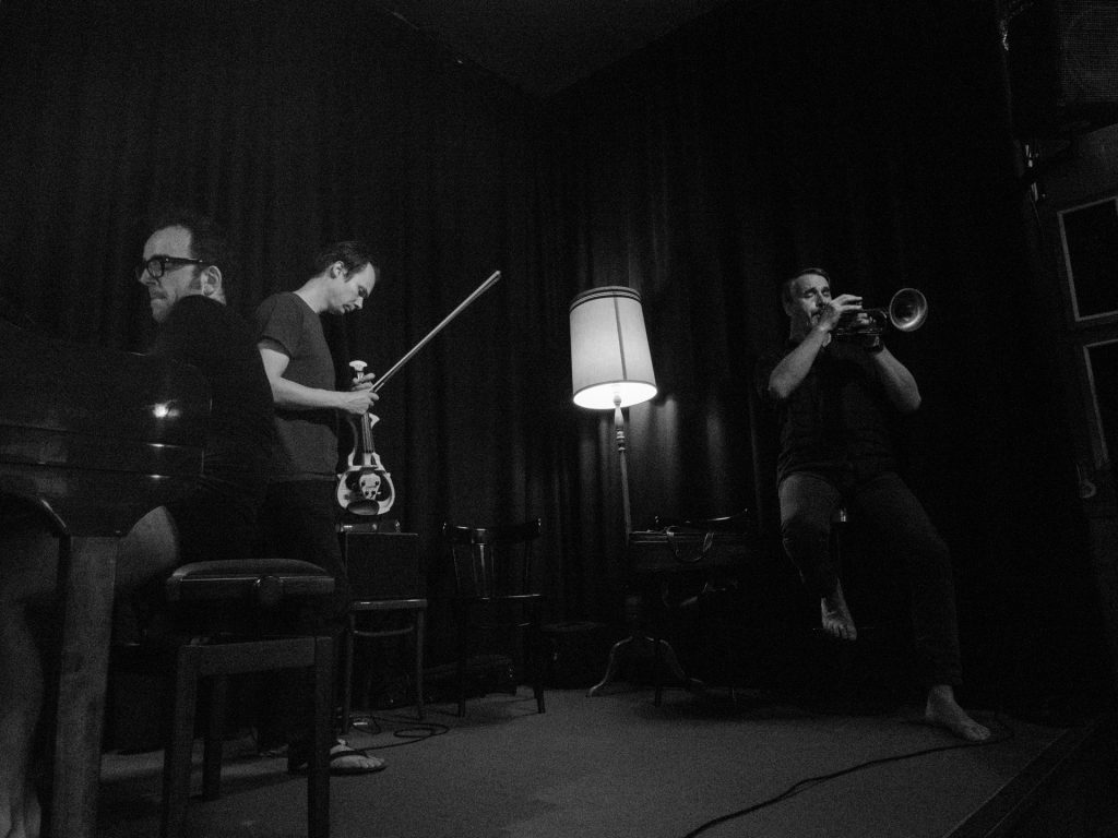 Photo North of North