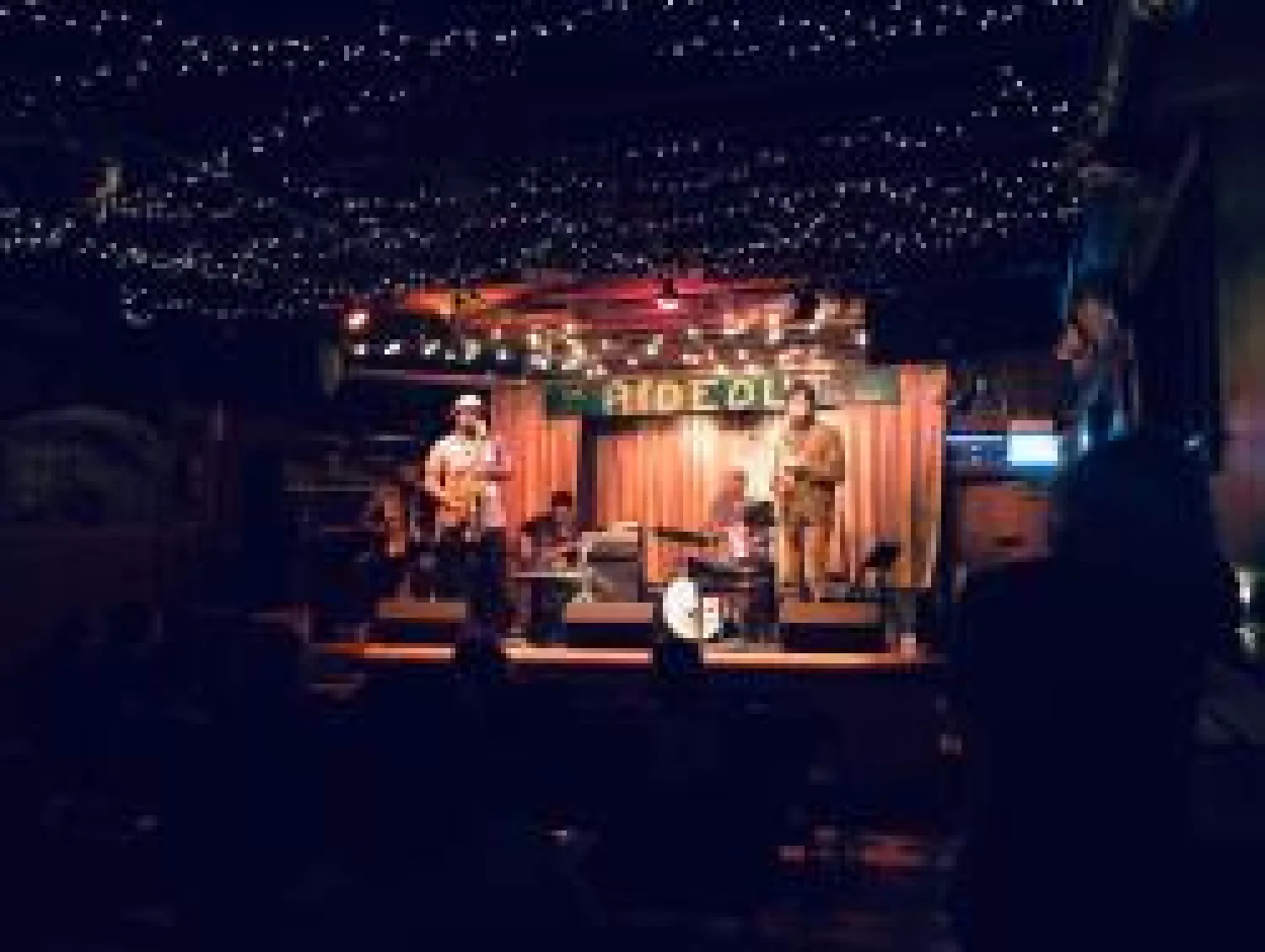 The Bridge #2.1 : Crying out loud”