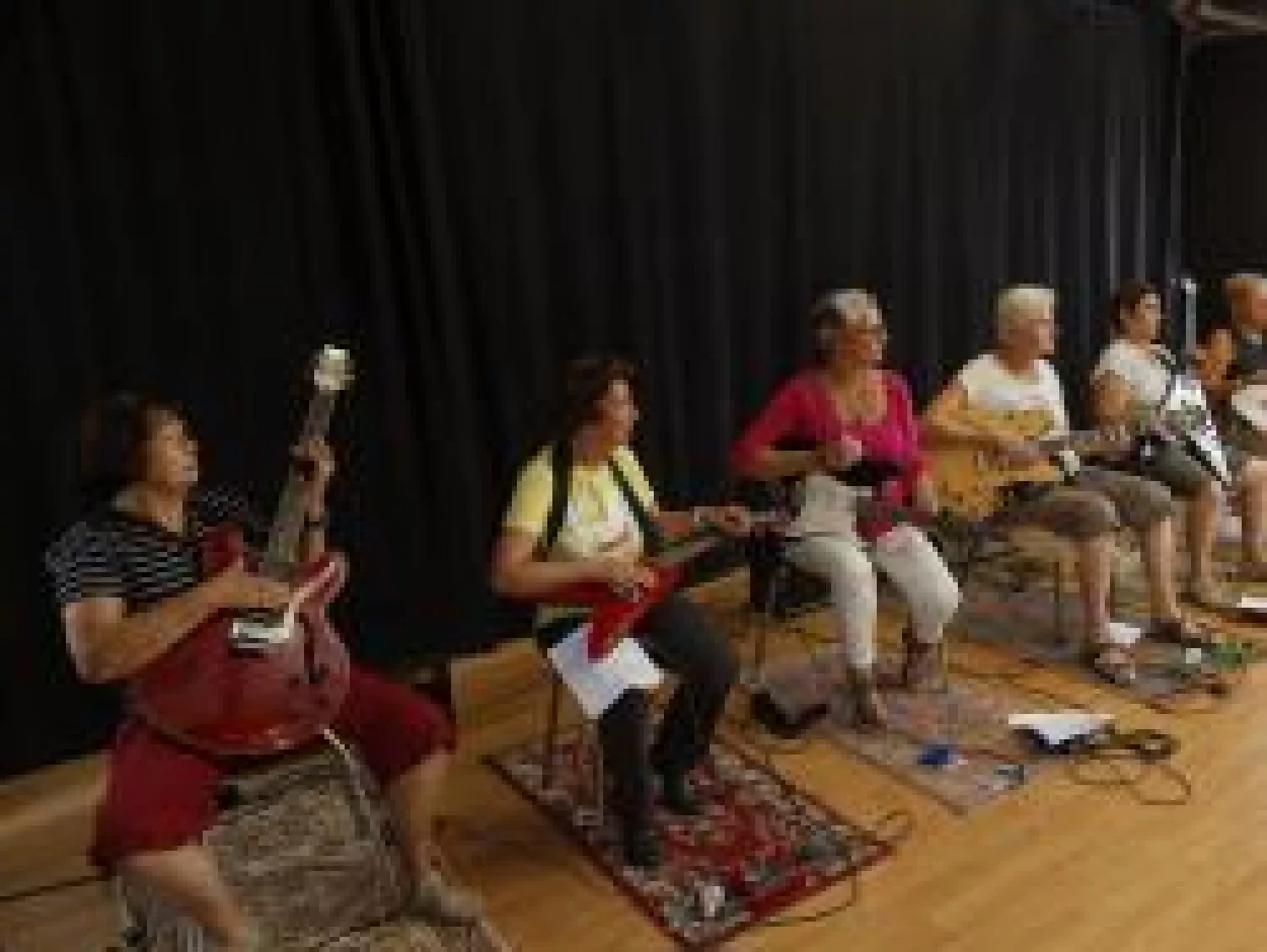 Bruisme#8 : Les Mamies Guitares